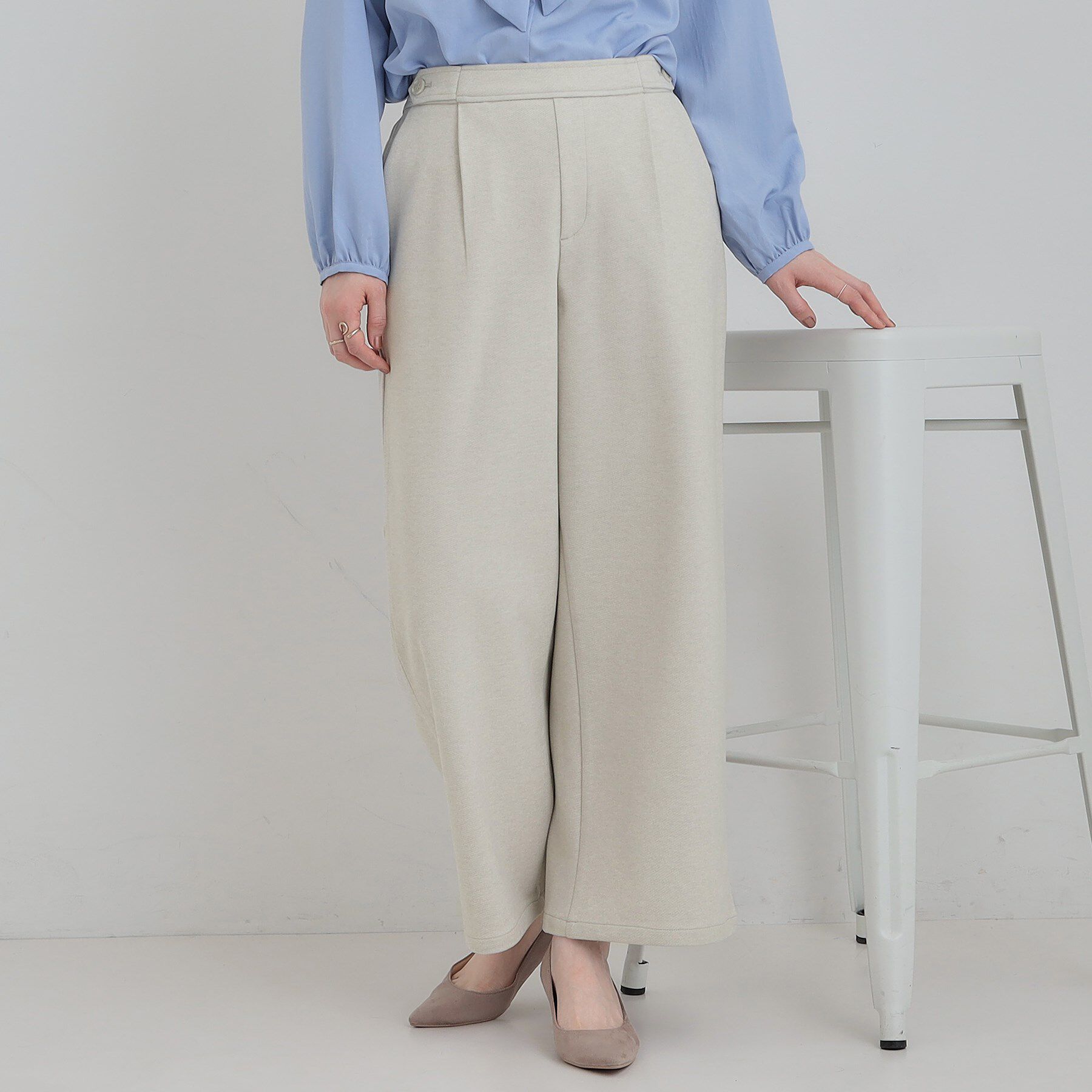 SHOO･LA･RUE「【洗濯機可/S-LL/あったか】ウエストのタブボタンがポイント 裏起毛ワイドパンツ」|その他|グレー(012)