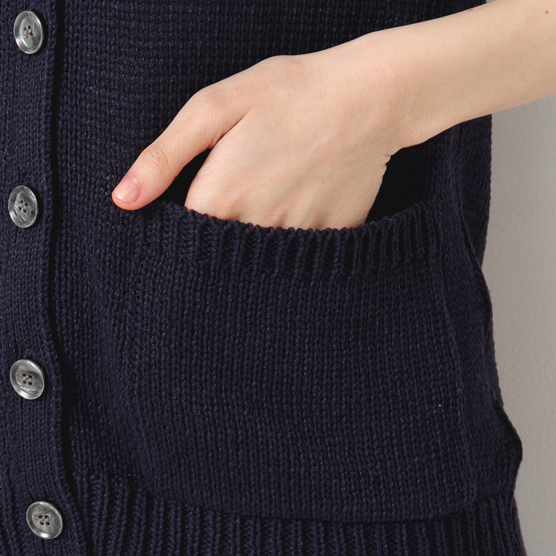 Dessin「【日本製】ボタン付きニットベスト」|ベスト・ジレ|