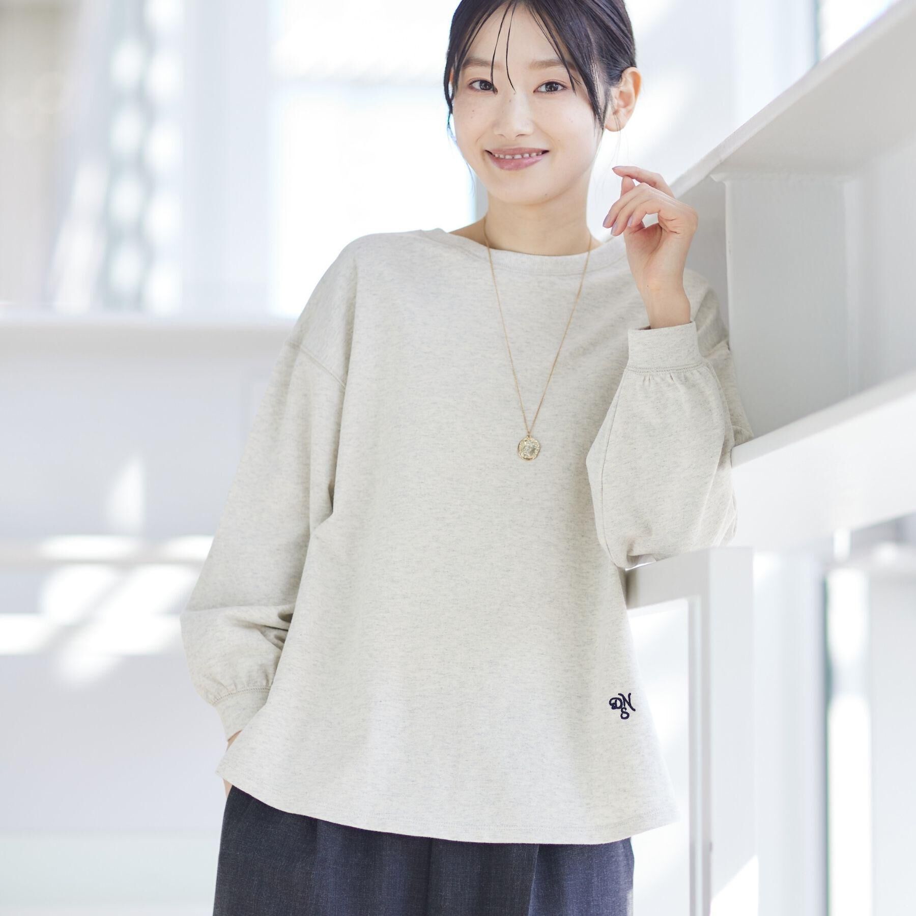 Dessin「【360度可愛い・洗える】バックヘンリーカットソー」|Tシャツ・カットソー|