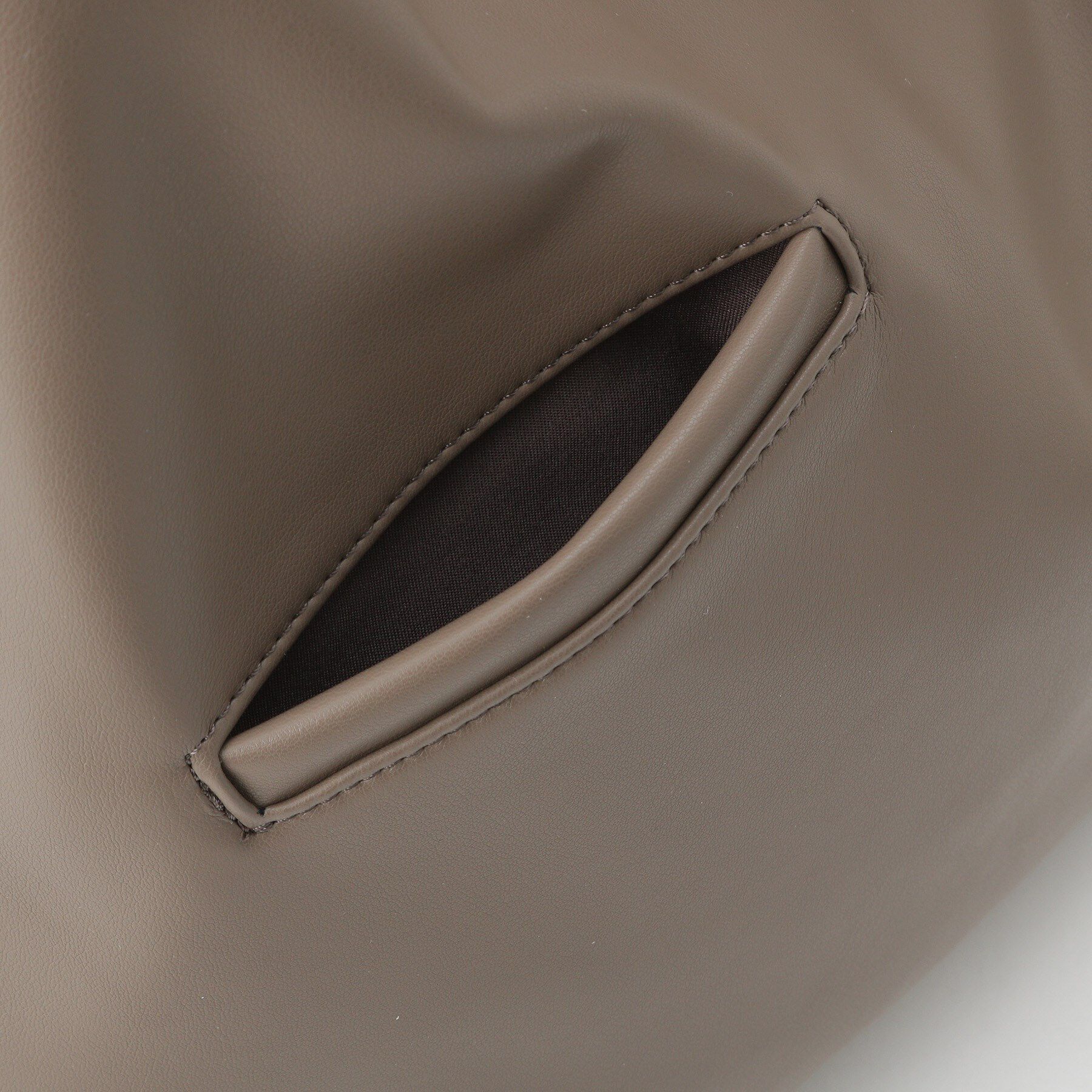 ITS&rsquo;DEMO「【A4対応】PUワンショル」|ショルダー・メッセンジャー|