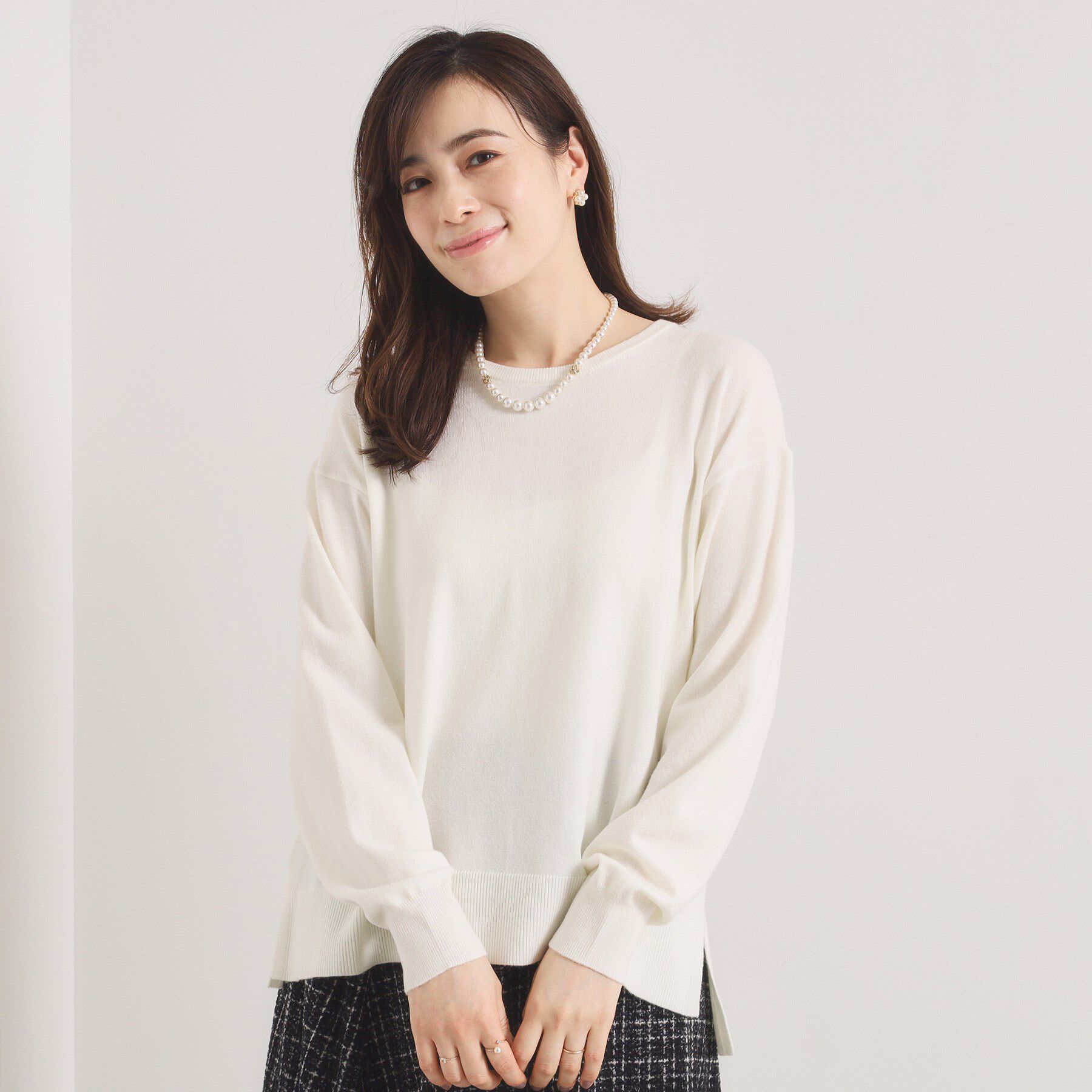 ITS&rsquo;DEMO「【静電気防止／手洗い可】クリーミータッチクルーネックニット」|ニット・セーター|オフホワイト(003