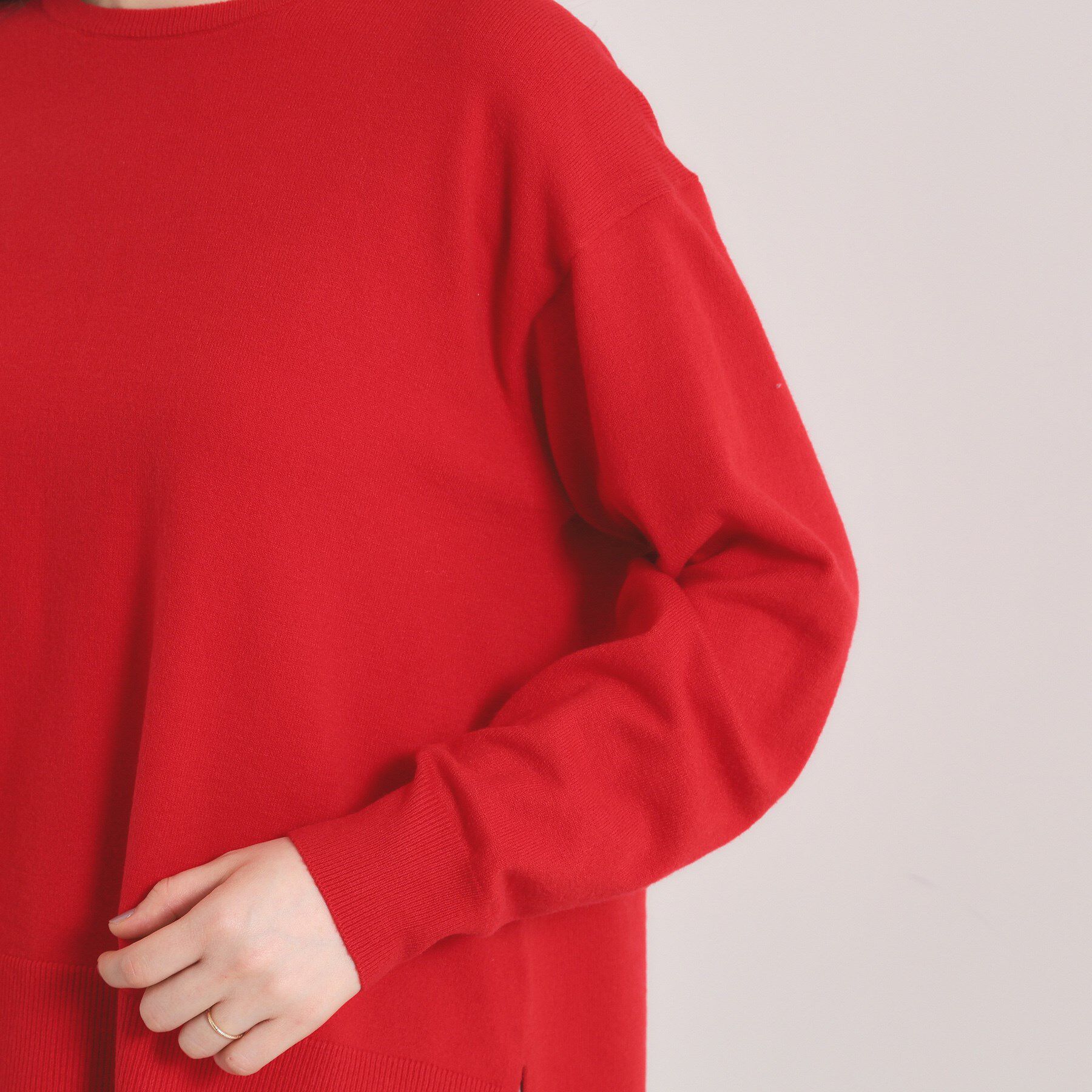 ITS&rsquo;DEMO「【静電気防止／手洗い可】クリーミータッチクルーネックニット」|ニット・セーター|