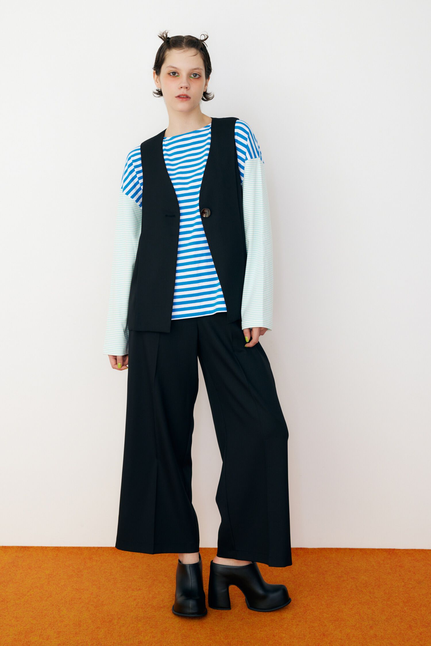 HeRIN.CYE「Center press wide pants」|その他|