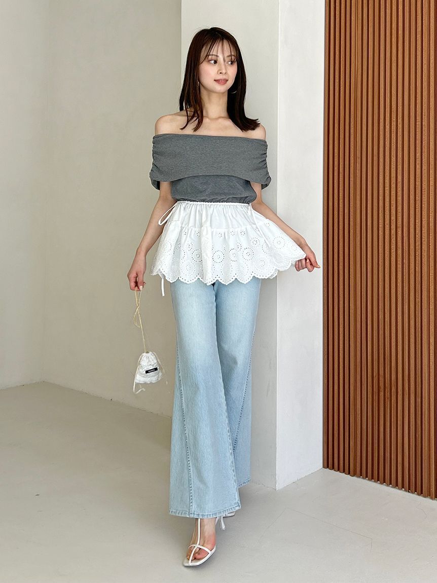 SNIDEL「カットオフショルペプラムプルオーバー」|Tシャツ・カットソー|