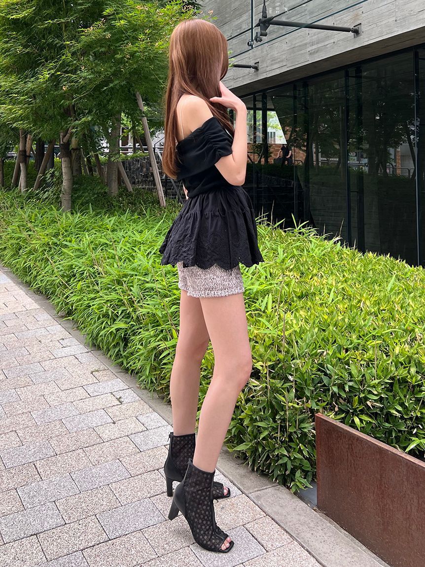 SNIDEL「カットオフショルペプラムプルオーバー」|Tシャツ・カットソー|