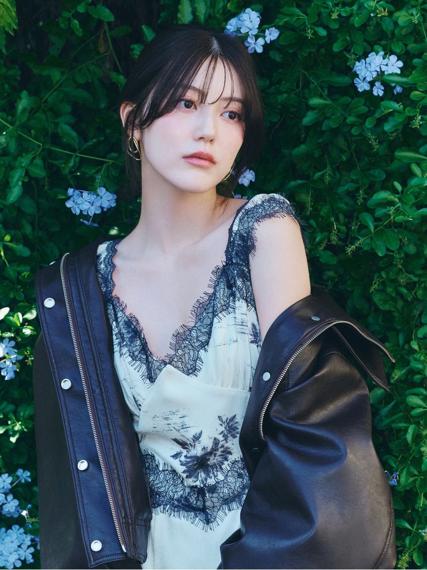 SNIDEL「ダブルラインフープピアス」|ピアス|