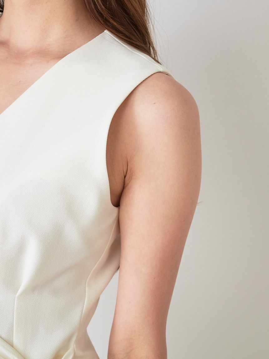 SNIDEL「Sustainableペプラムベストトップス」|シャツ・ブラウス|