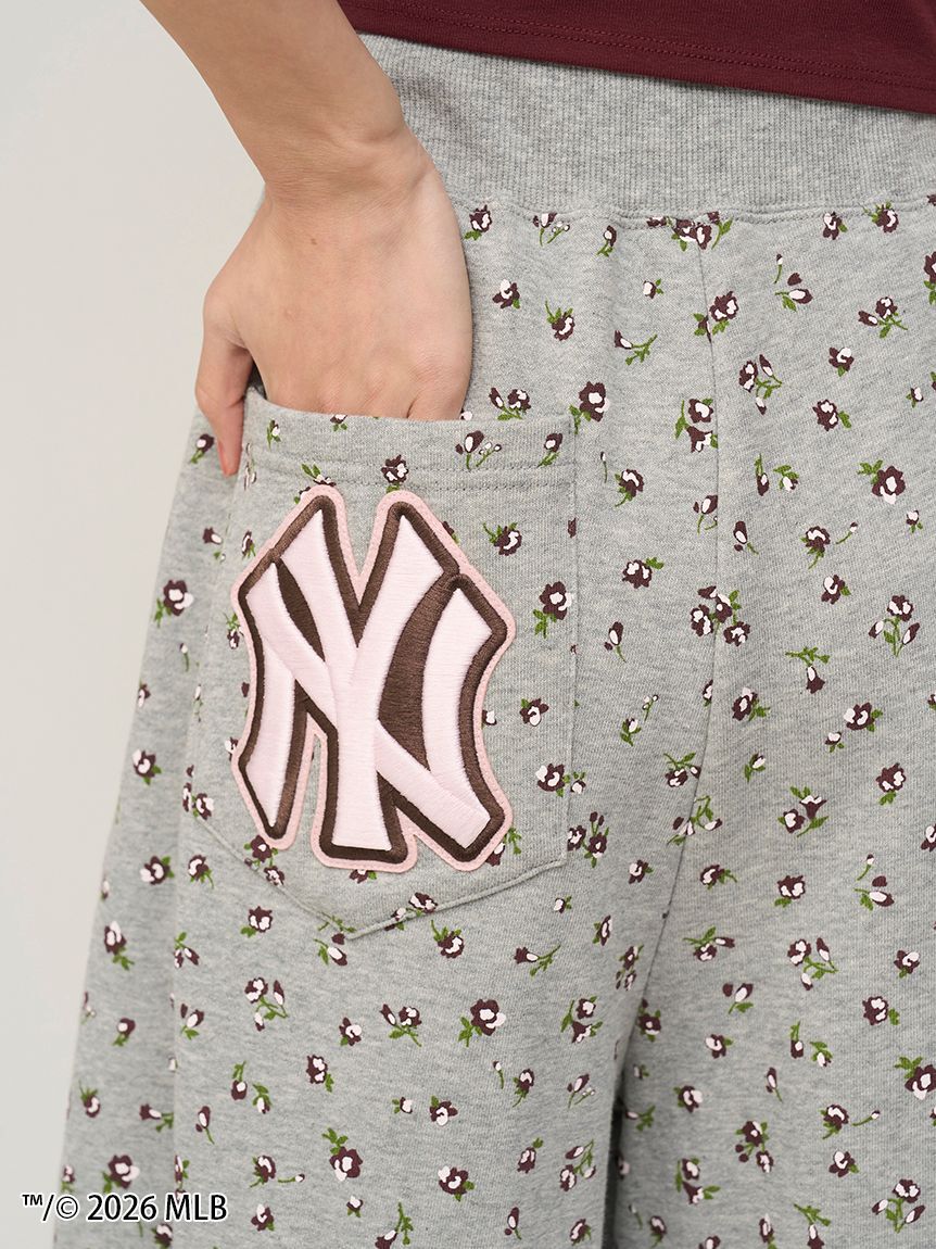 SNIDEL「【MLB】Sustainableスウェットワイドパンツ」|チノ|