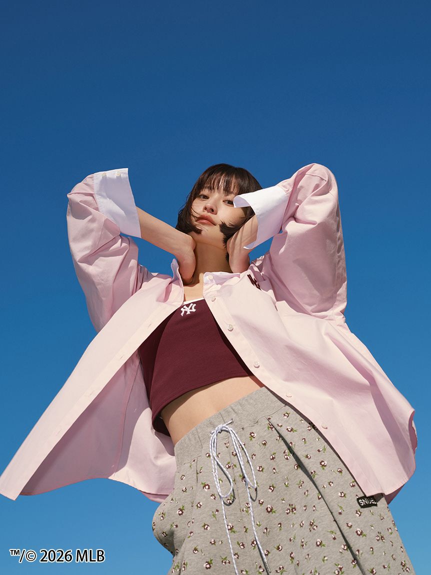 SNIDEL「【MLB】Sustainableワンポイントシャツ」|シャツ・ブラウス|