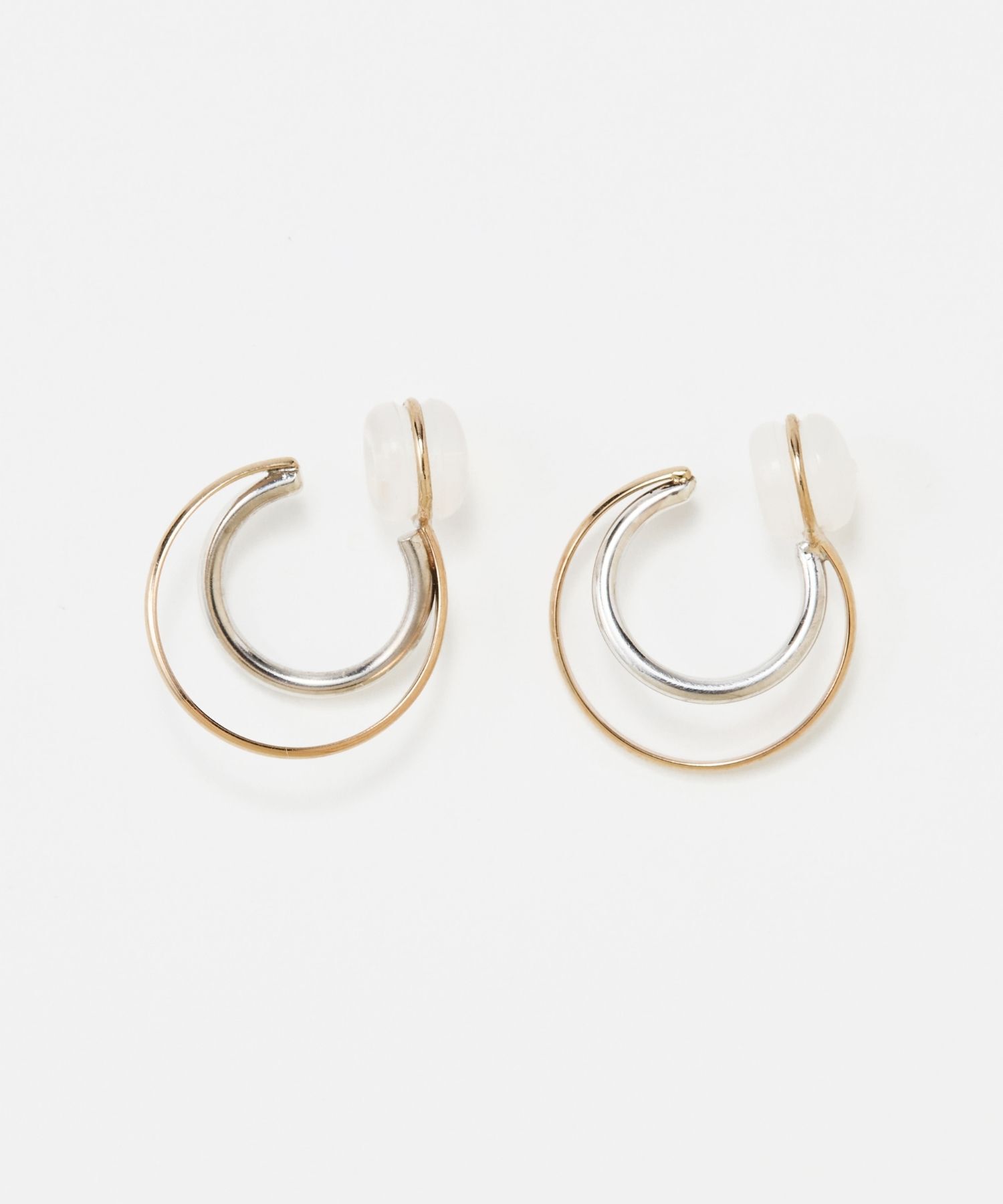 JUPITER「【K10&SV925】ダブルラインコンビフープイヤリング」|イヤリング|