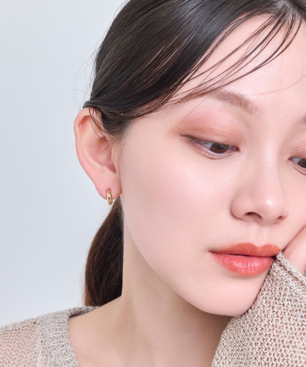 Phoebe「【金属アレルギー対応】シンプルフープスナップイヤリング　ゴールド」|イヤリング|