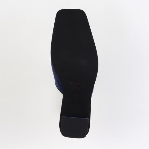 銀座かねまつ「OM255166SUEVLVRBL 【PREMIERE PORTE】【本革】ローファーミュール」|サンダル|