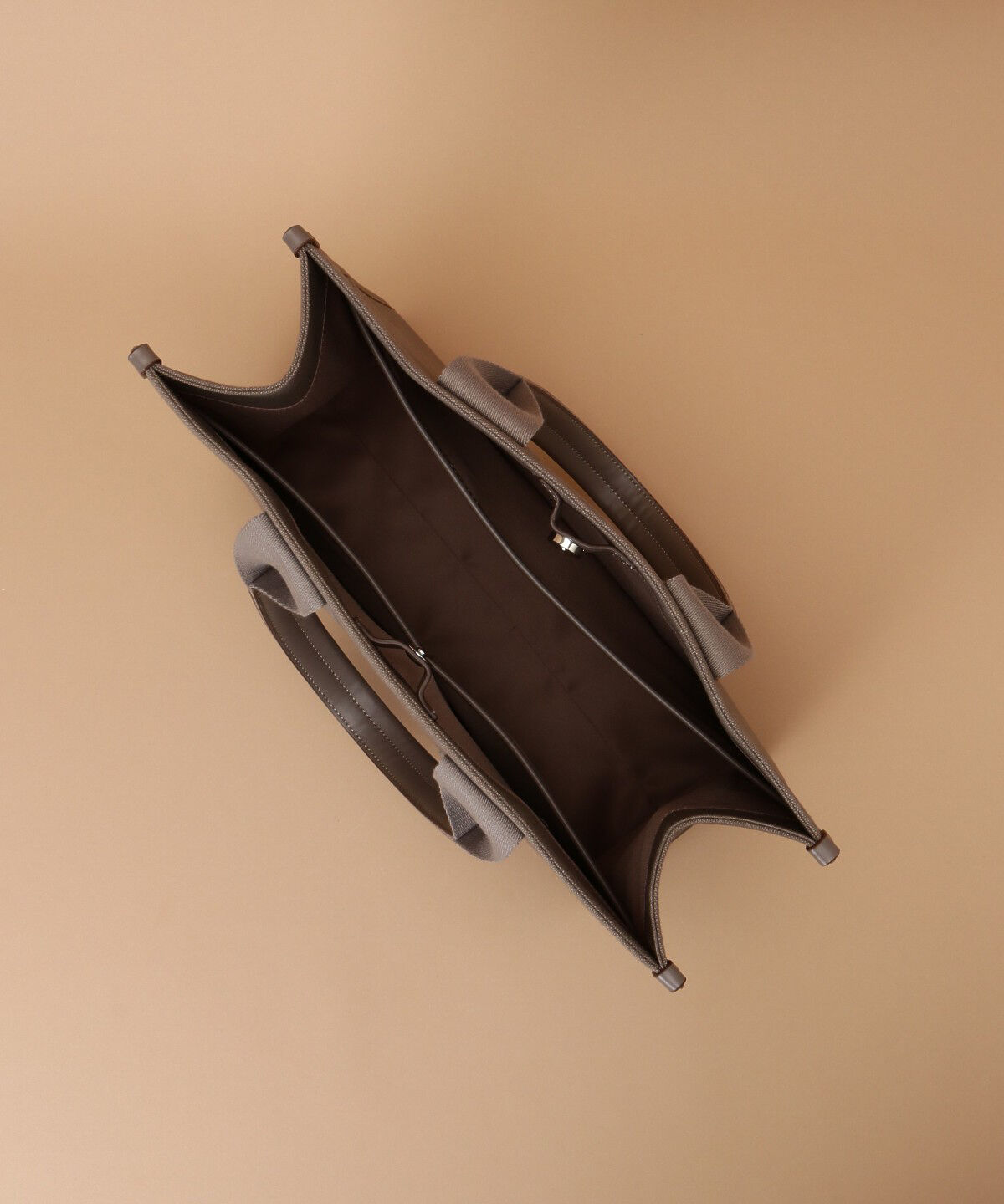 Samantha Thavasa「スクエアキャンバストート 大サイズ」|トートバッグ|