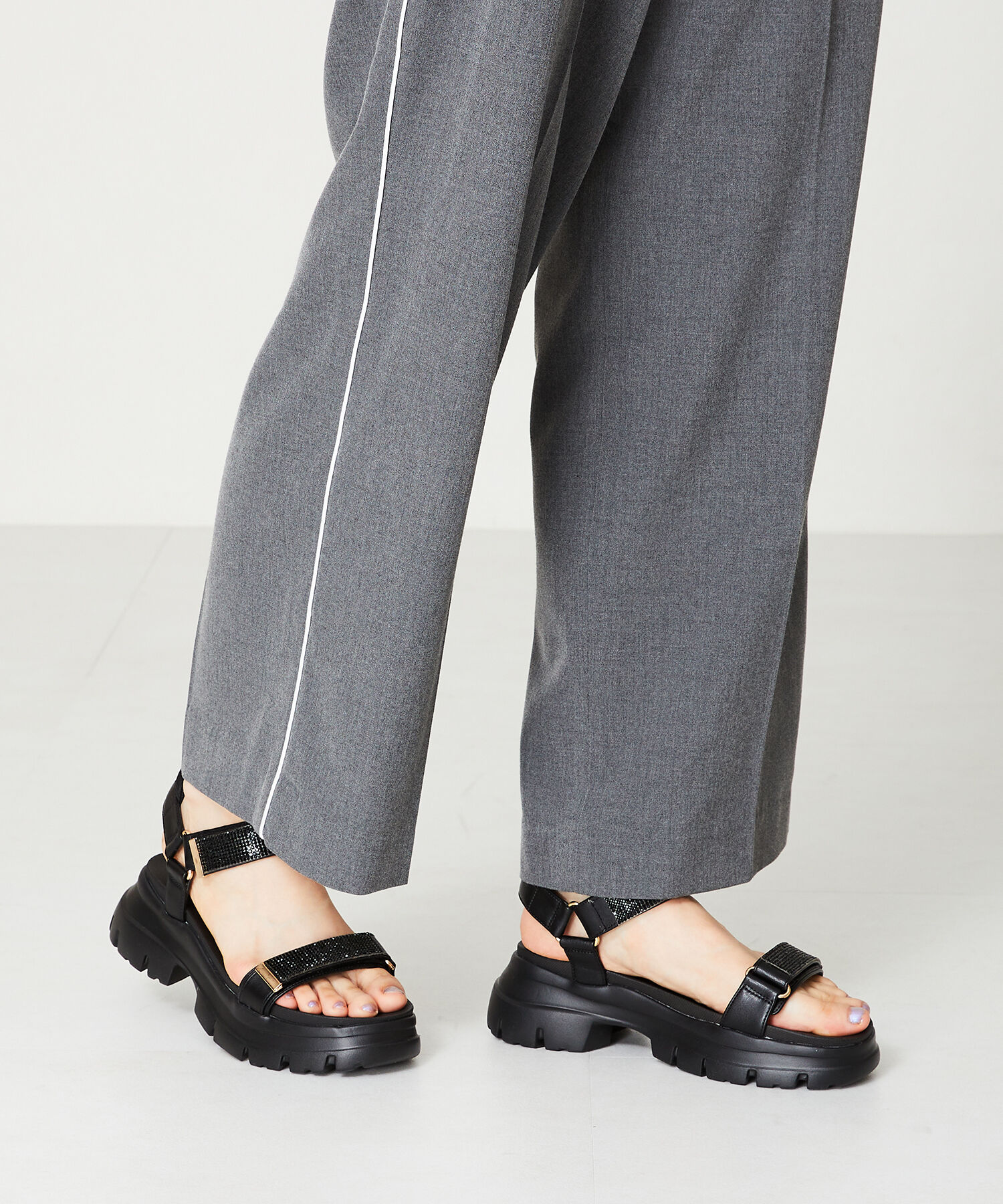 ORiental TRaffic「【定番】ビジューストラップスポーツサンダル/41220 スポサン 人気 トレンド 売れてる」|サンダル|