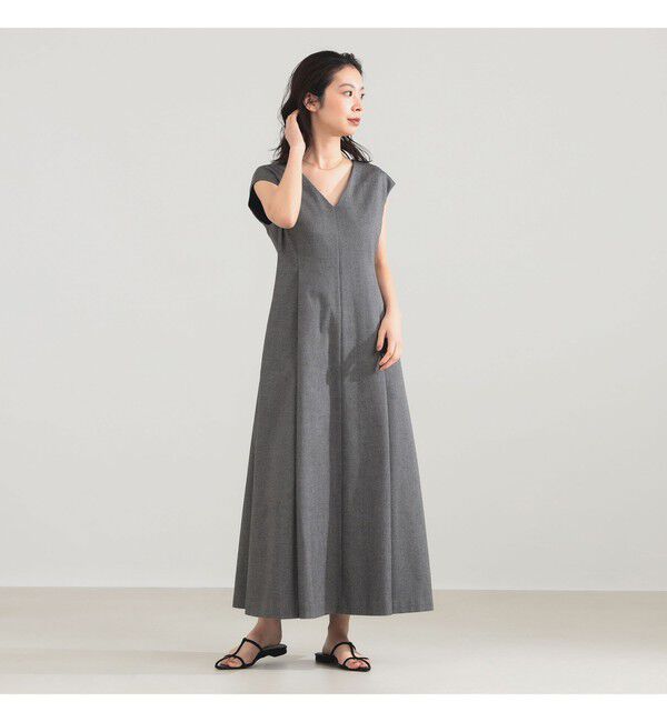Demi-Luxe BEAMS 「AK+1 / Vネック フレア ノースリーブ ワンピ―ス」|ワンピース|