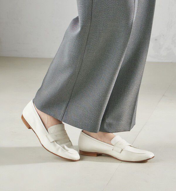 SHIPS for women「PASCUCCI:SOFT LOAFFER」|ローファー|オフホワイト