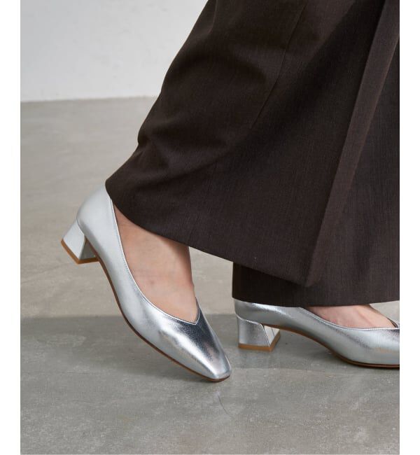  「《追加》4cmスクエアVカットパンプス」|パンプス|