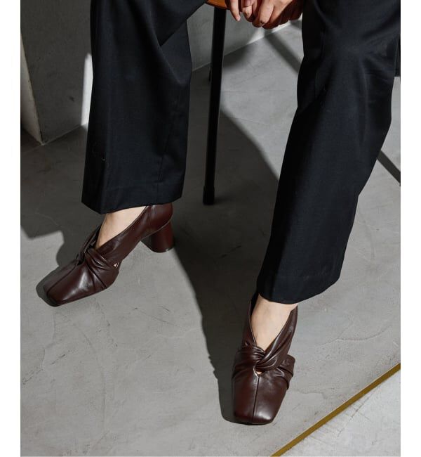 GRISE「GRISE6cmレザースクエアツイストパンプス」|パンプス|
