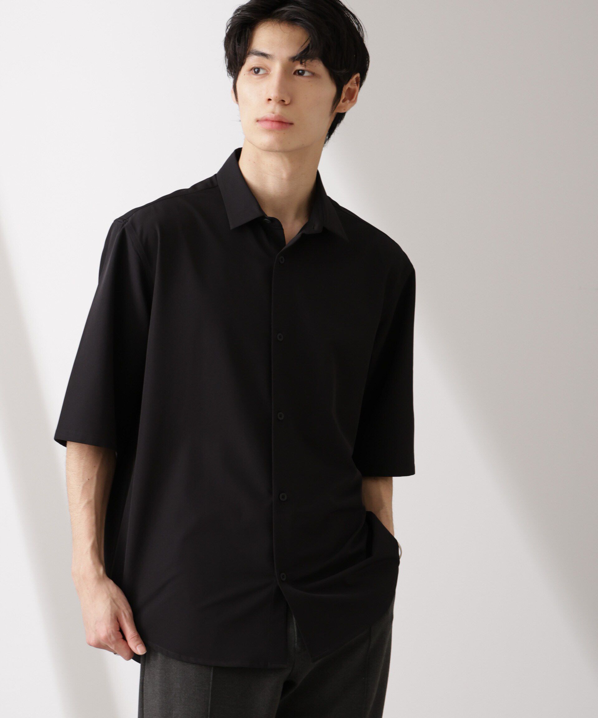 nano･universe「ライトウェイトストレッチ シャツ半袖」|シャツ・ブラウス|