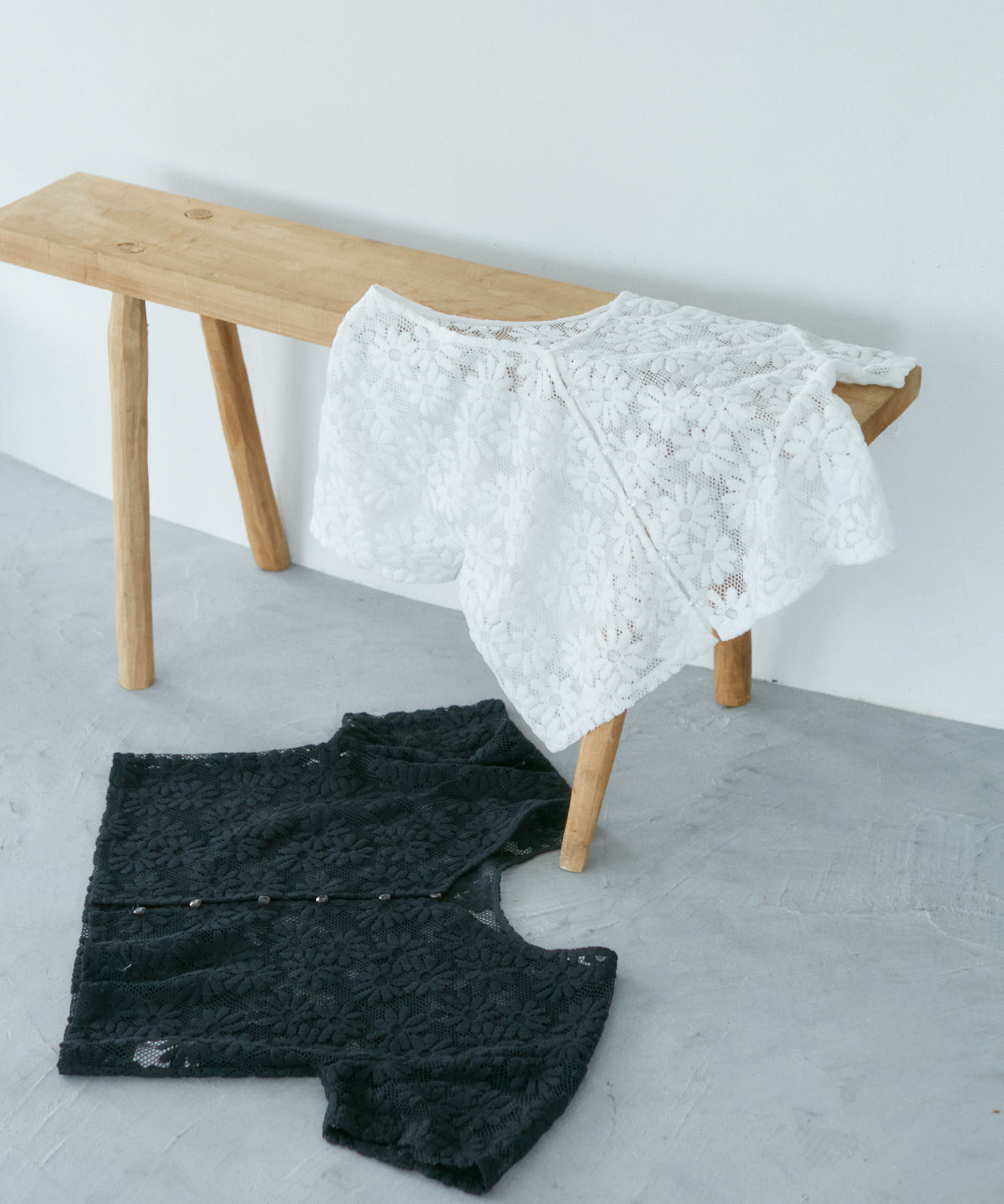 VIS「【前後2WAY】フラワーレースブラウス【洗える】」|シャツ・ブラウス|