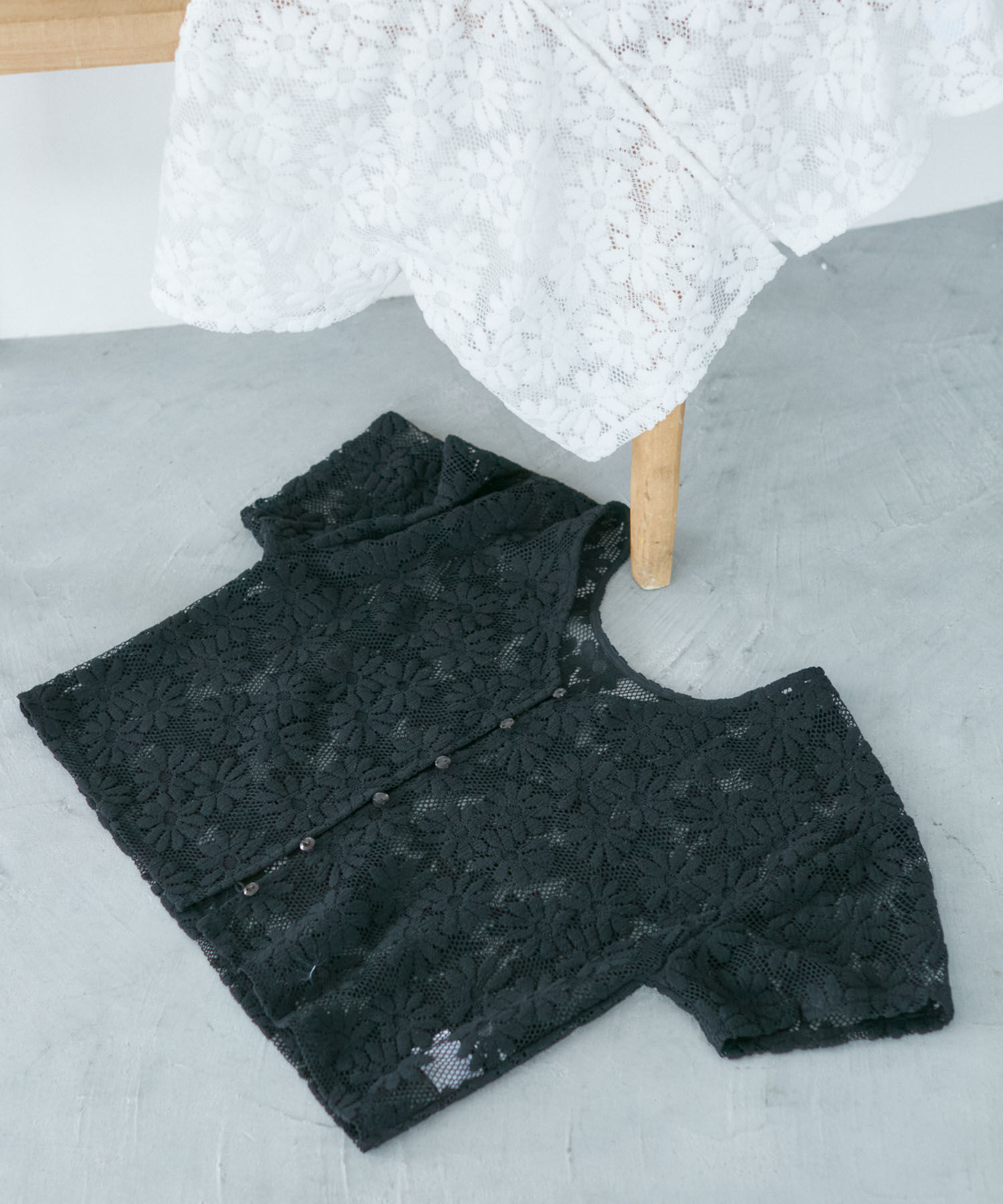 VIS「【前後2WAY】フラワーレースブラウス【洗える】」|シャツ・ブラウス|