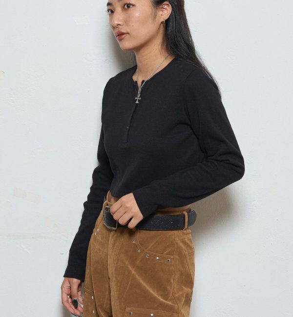  「【WEB限定】ヘンリーネックショートトップス」|Tシャツ・カットソー|