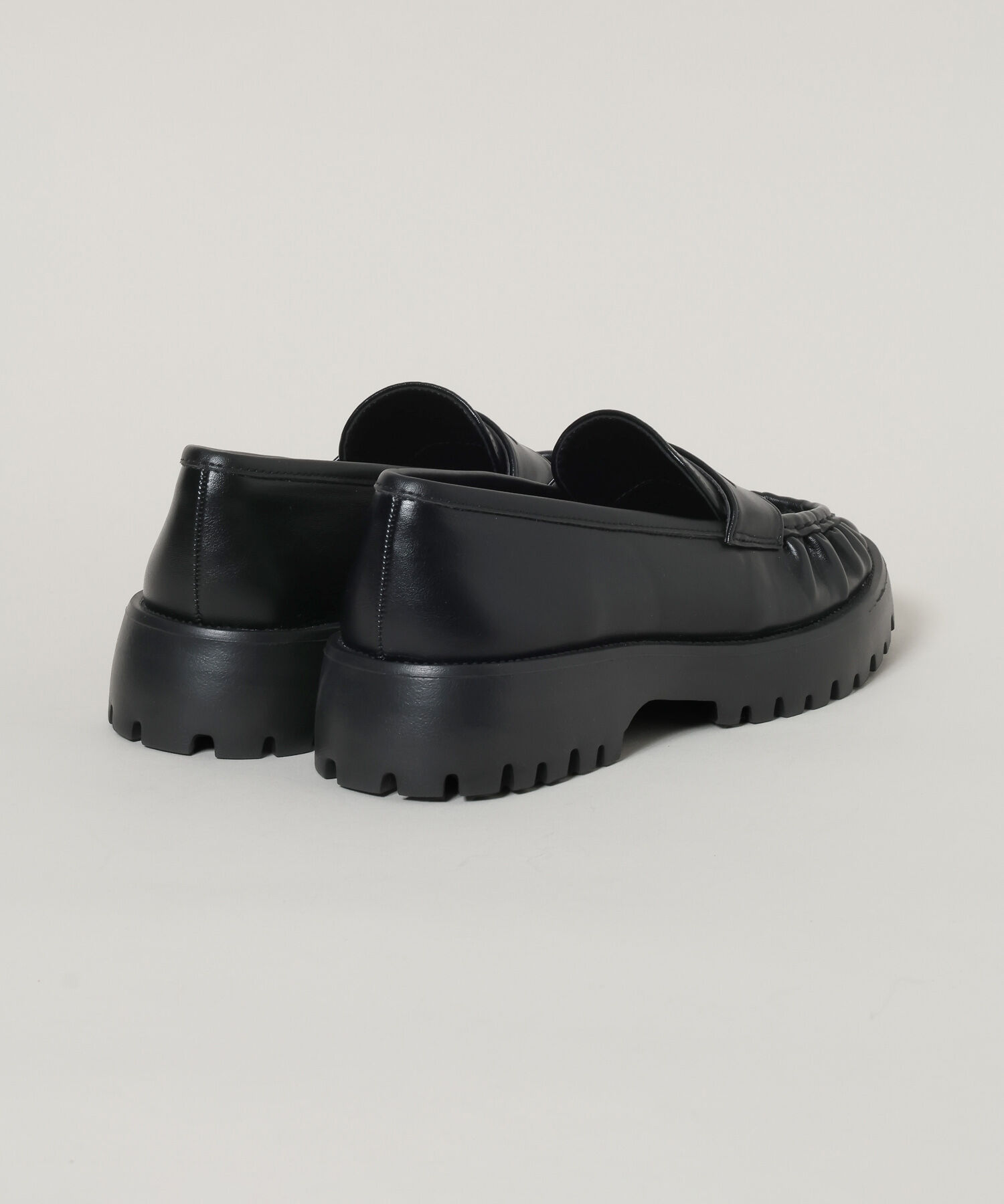 A part by 「ボリュームコインローファー」|ローファー|