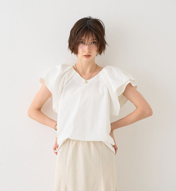 Rouge vif「【一部店舗限定】Vネックボリュームスリーブブラウス」|シャツ・ブラウス|