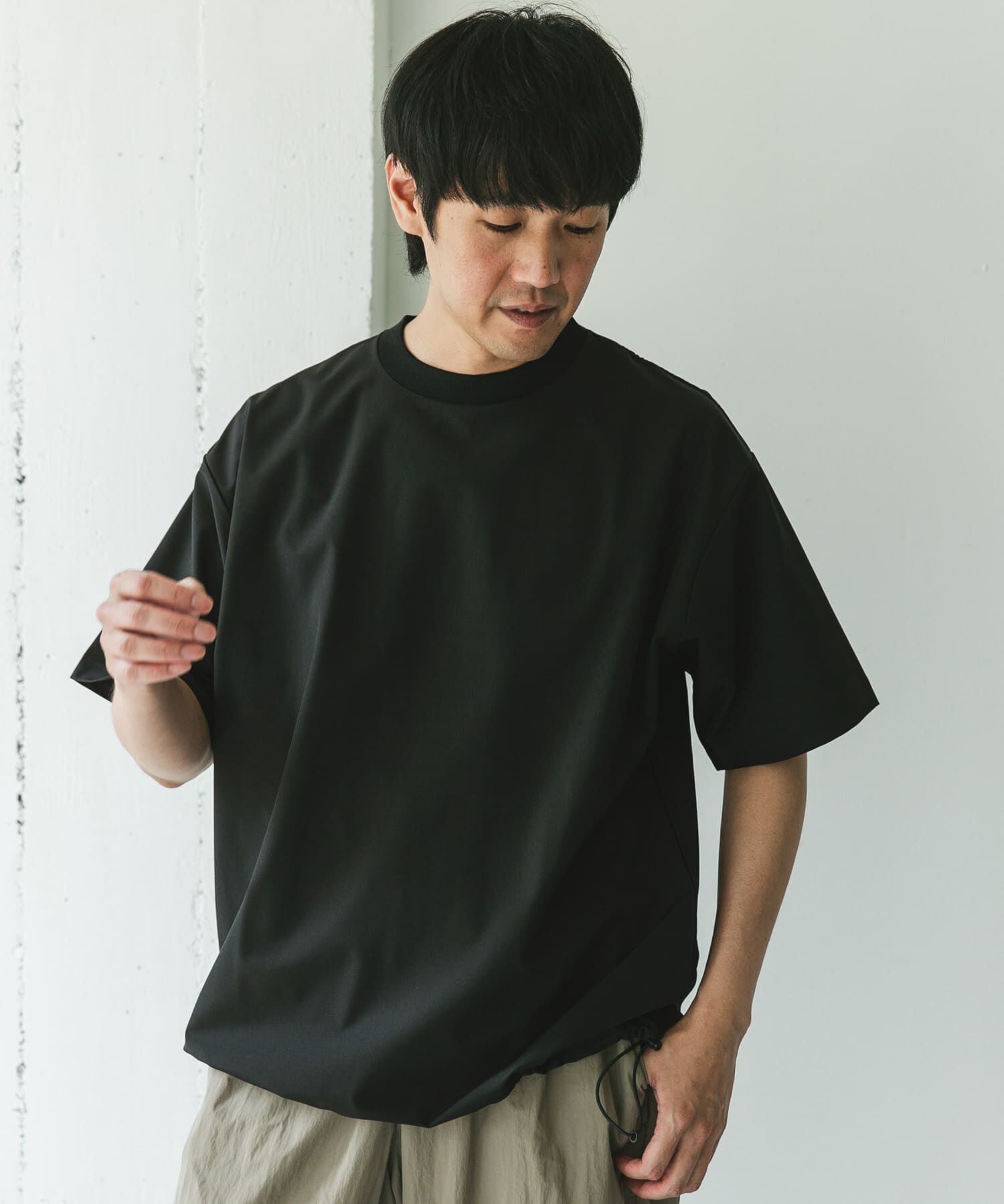 URBAN RESEARCH DOORS「『吸水速乾/UVカット/防シワ』ダブルクロス ストレッチプルオーバー」|Tシャツ・カットソー|