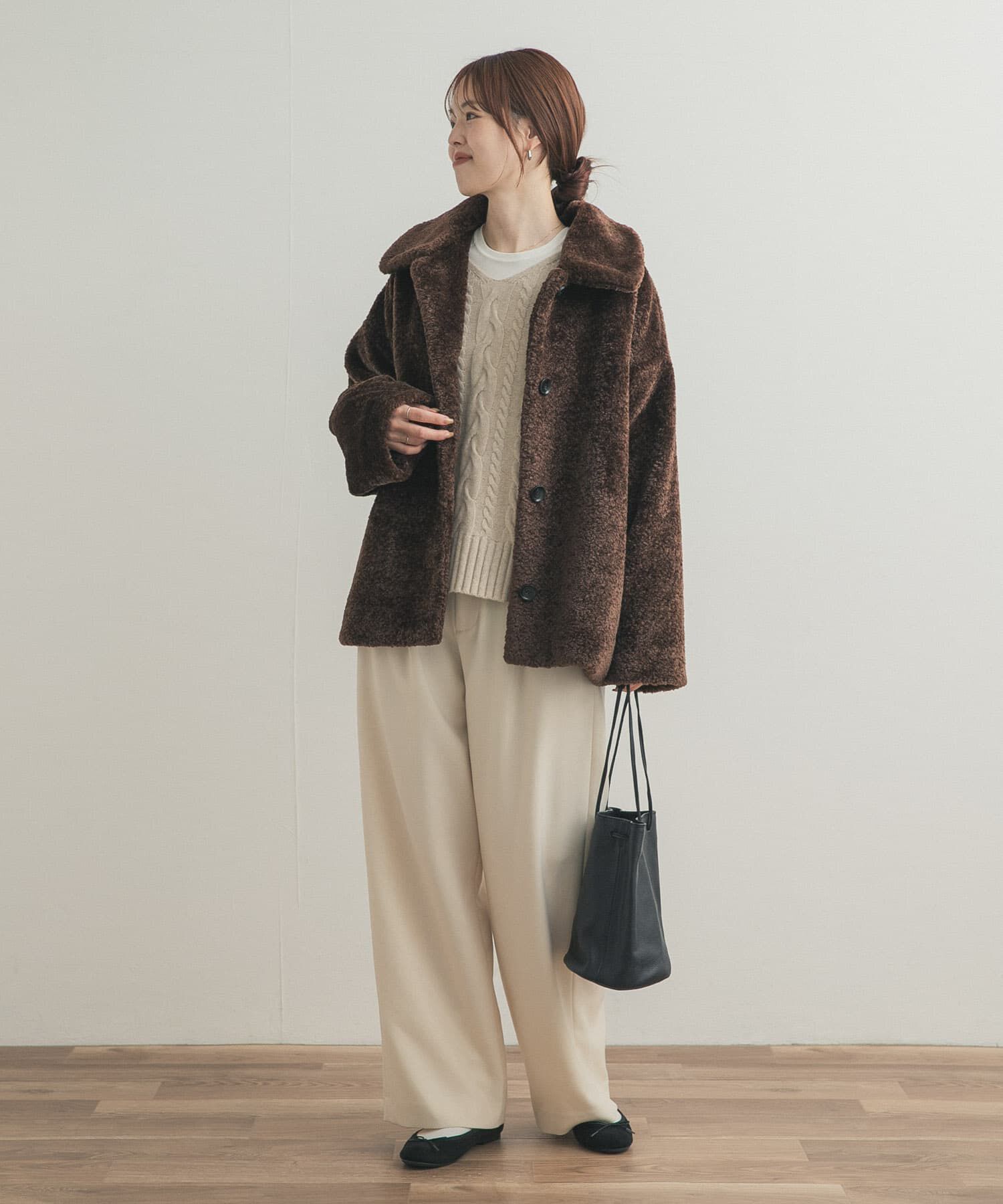 URBAN RESEARCH DOORS「コクーンシルエットボアコート」|ノーカラーコート|