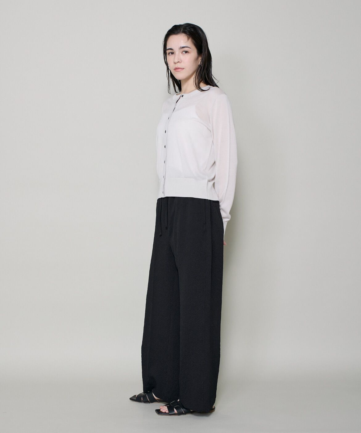 DAY by DAY it&rsquo;s international「フクレジャガードストレートパンツ」|スラックス|