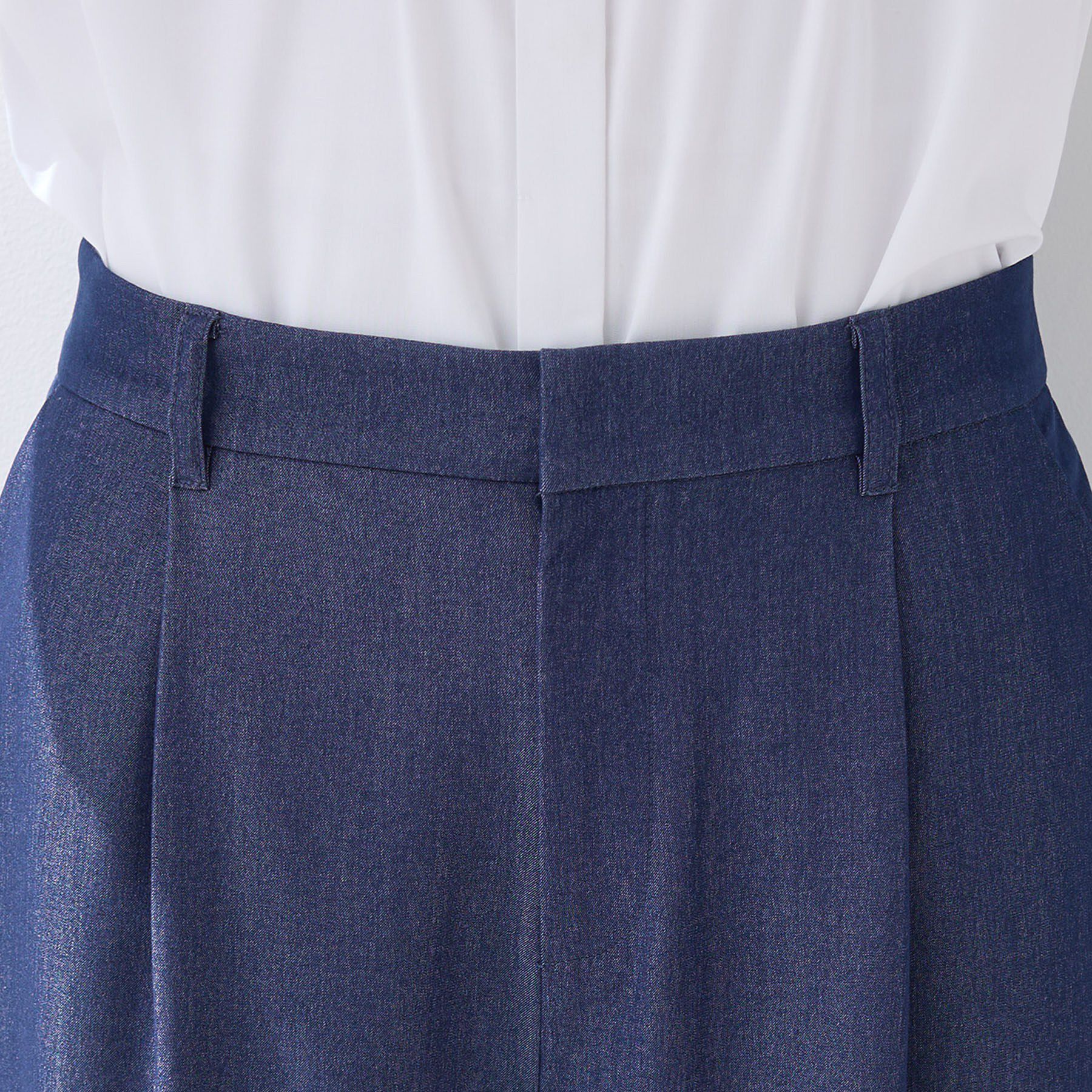 INDIVI「【デニム調素材】きれいめワイドパンツ」|その他|