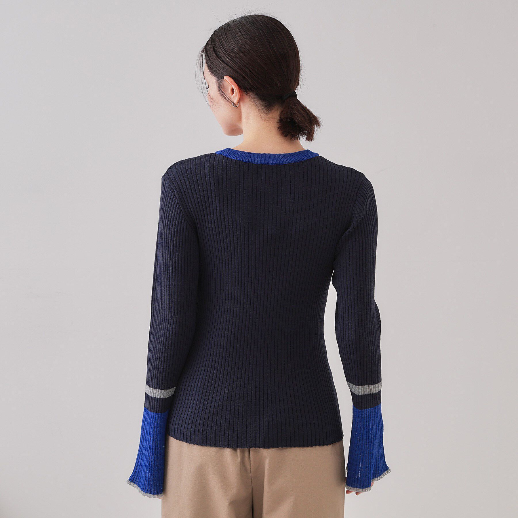 OPAQUE.CLIP「配色フレアスリーブワイドリブニット【洗濯機洗い可】」|ニット・セーター|