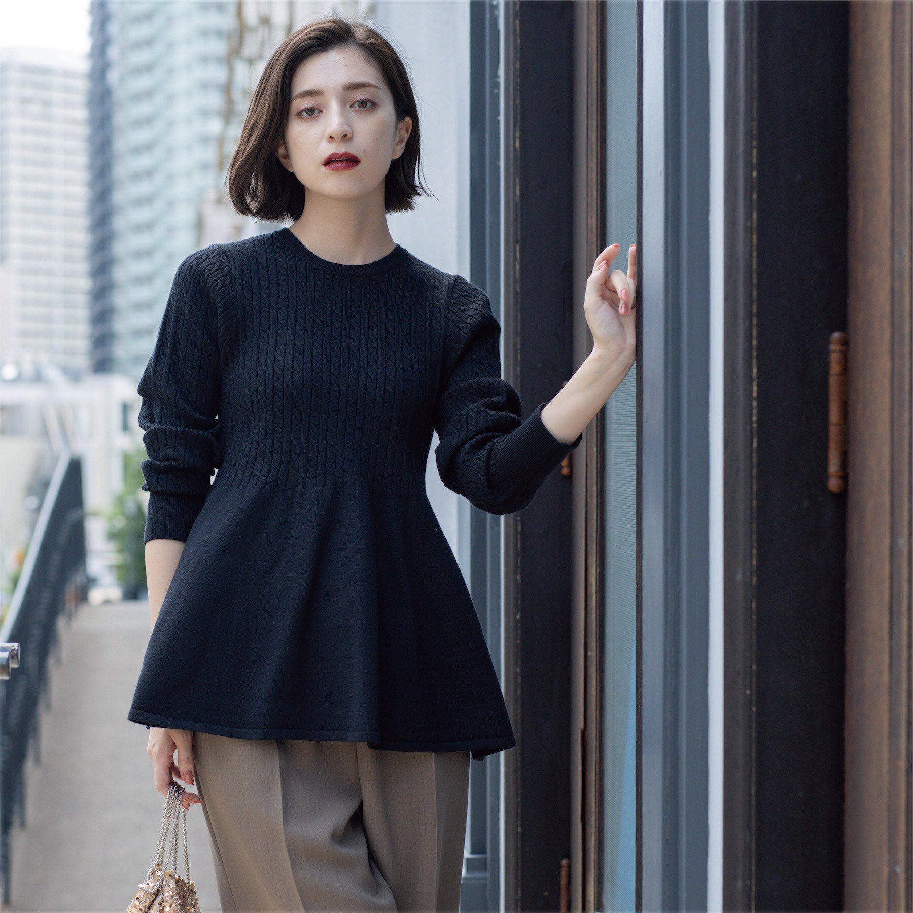 OPAQUE.CLIP「ミニケーブル切替ペプラムニット」|ニット・セーター|