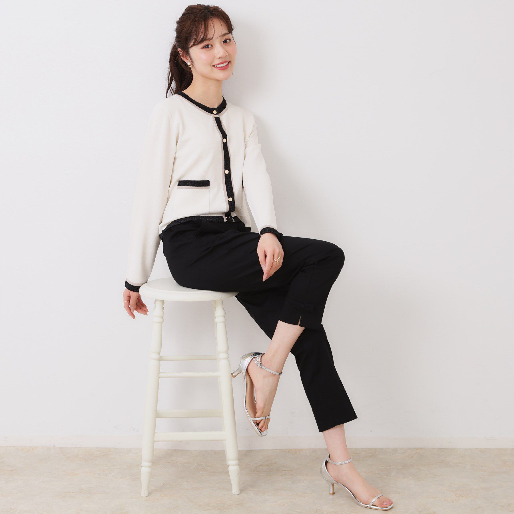 Couture broach「【スッキリ見え・美脚・通勤】リボンポイントサテストパンツ」|その他|