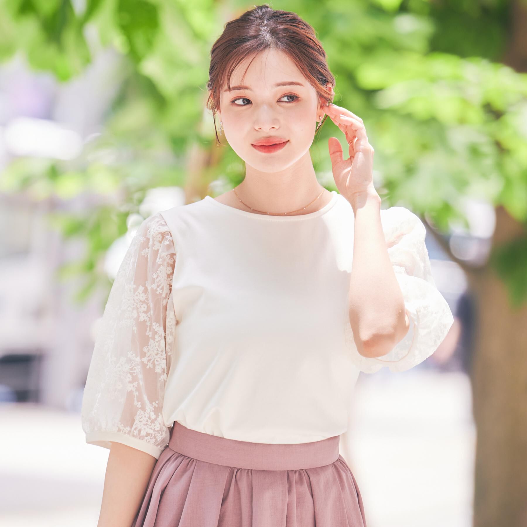 Couture broach「【接触冷感・UV・マシンウォッシャブル】袖レースデザイントップス」|Tシャツ・カットソー|