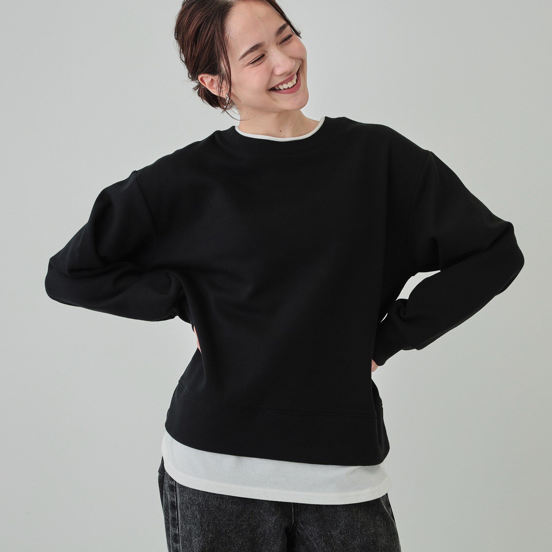 SHOO･LA･RUE「【洗える/S-LL】着るだけ簡単こなれ感 裏起毛レイヤード風スウェット【SHOO WARM】」|パーカー|ブラック(019)