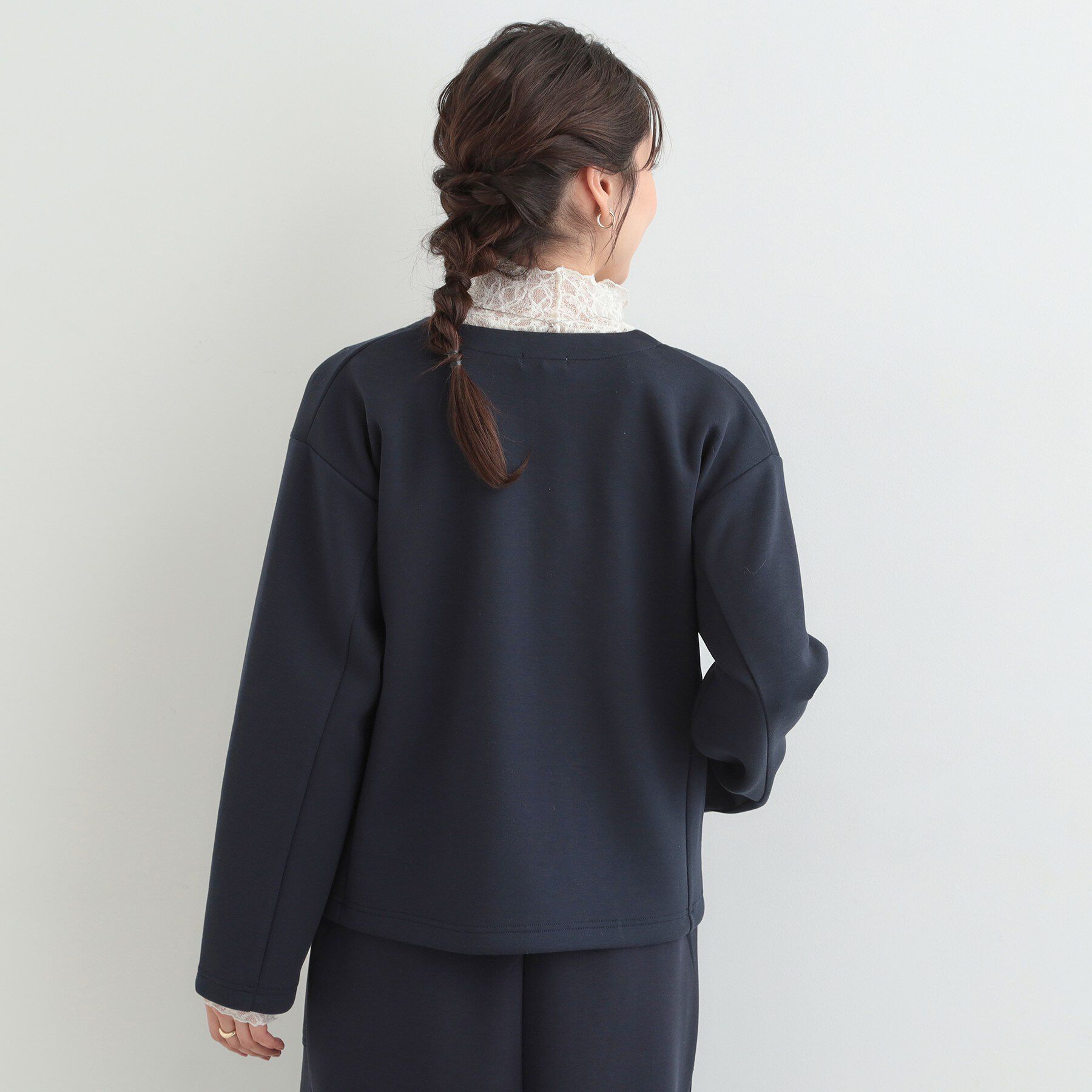 SHOO･LA･RUE「【セットアップ可能/S－LL/なめらかタッチ】大人のきれいめスタイルに ノーカラージップブルゾン」|ブルゾン・スタジャン|