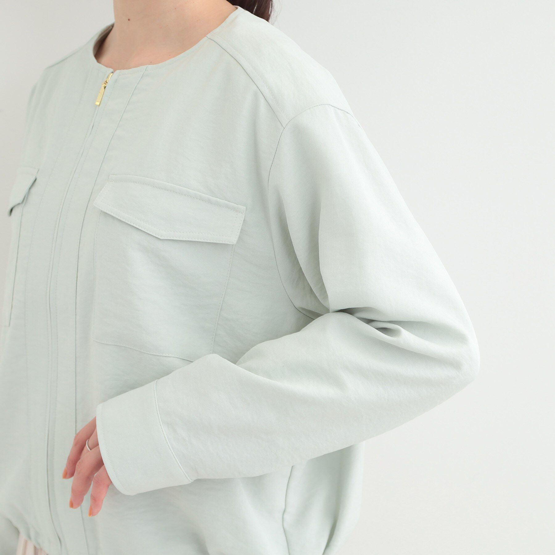 SHOO･LA･RUE「【S-LL】デイリーにも、通勤にも。フラップポケットノーカラーブルゾン」|ブルゾン・スタジャン|