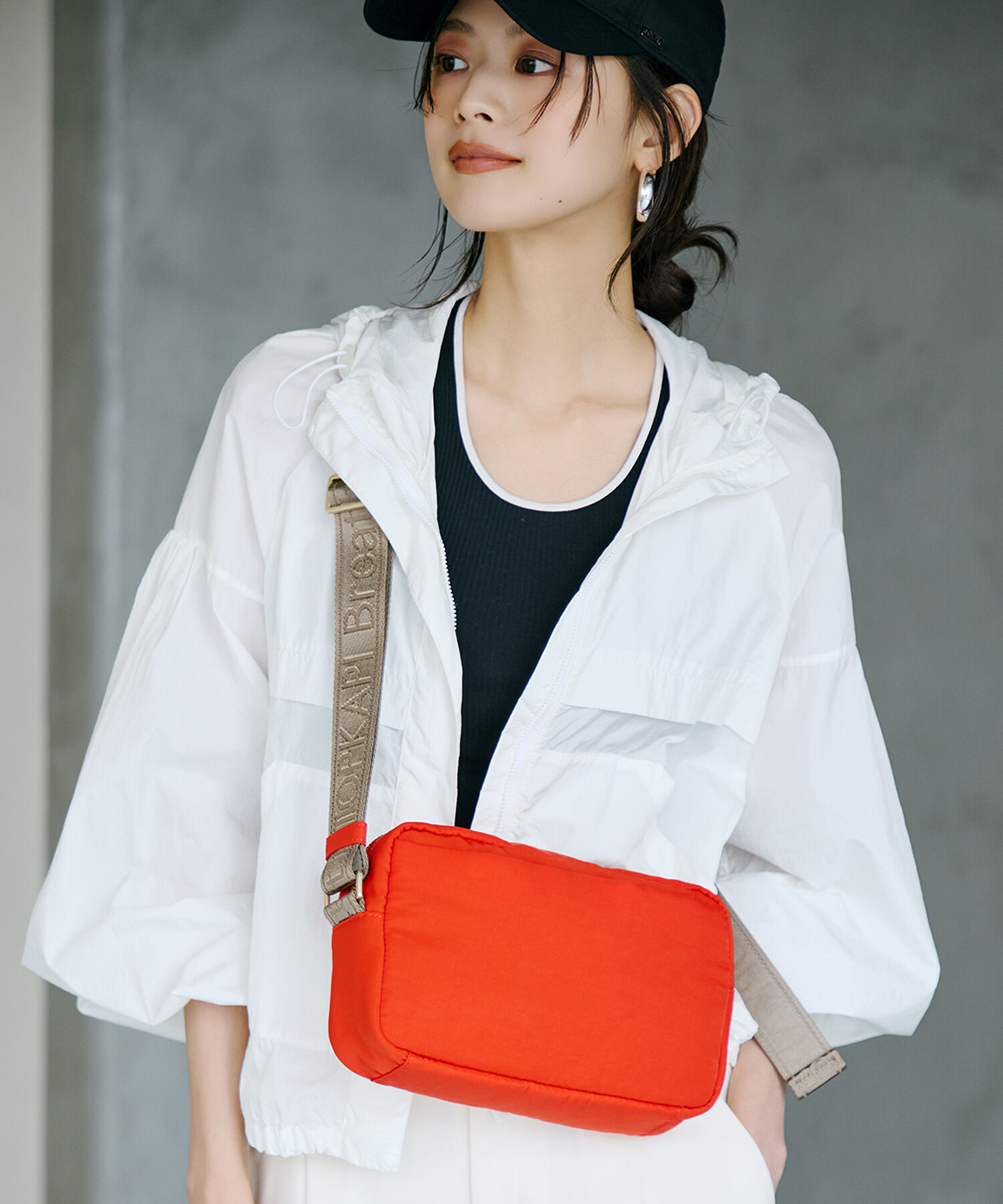 TOPKAPI BREATH「【Breath TOPKAPI】Freely フリーリー ナイロン ロゴテープ  スクエア ショルダーバッグ」|ショルダー・メッセンジャー|オレンジ