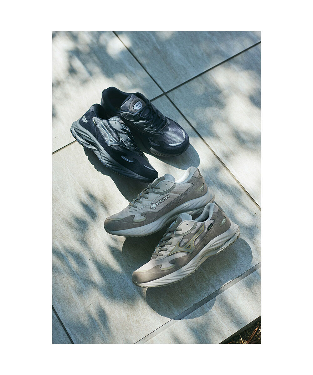MIZUNO「WAVE RIDER &beta; GTX(ゴアテックス／防水)」|スニーカー|