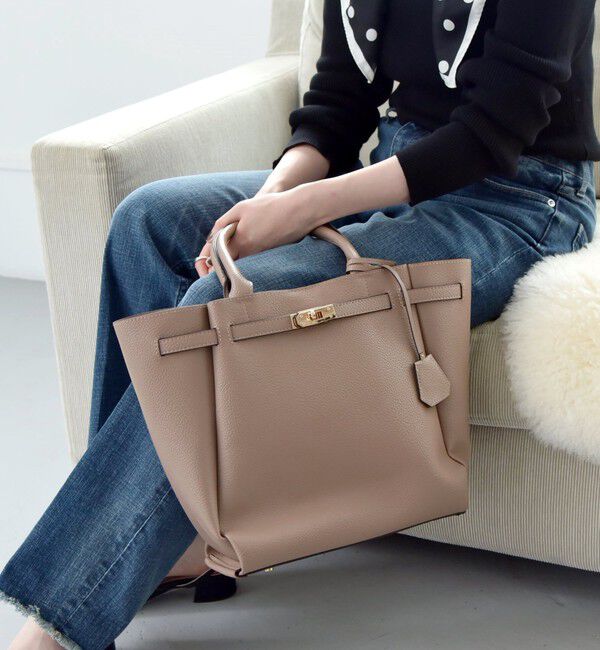 quaranciel「《一部追加予約》quaranciel: A4 ベルト トート」|トートバッグ|