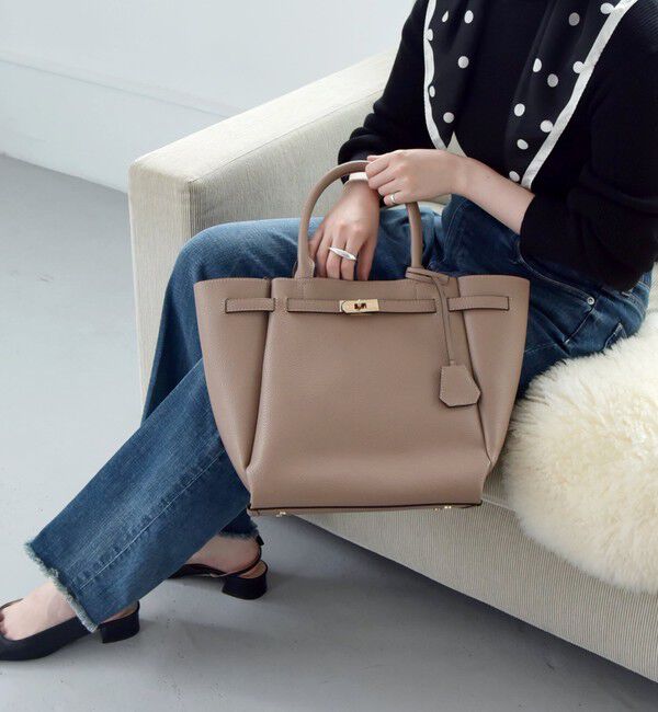 quaranciel「《一部追加予約》quaranciel: A4 ベルト トート」|トートバッグ|