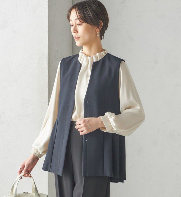 SHIPS for women「《一部追加予約》【一部WEB限定】〈手洗い可能〉ヴィンテージ サテン ネック ギャザー ブラウス」|シャツ・ブラウス|