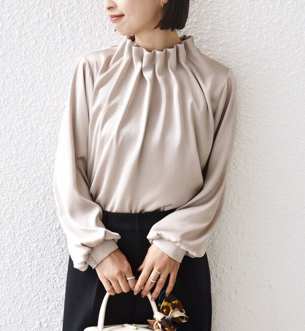 SHIPS for women「《一部追加予約》【一部WEB限定】〈手洗い可能〉ヴィンテージ サテン ネック ギャザー ブラウス」|シャツ・ブラウス|