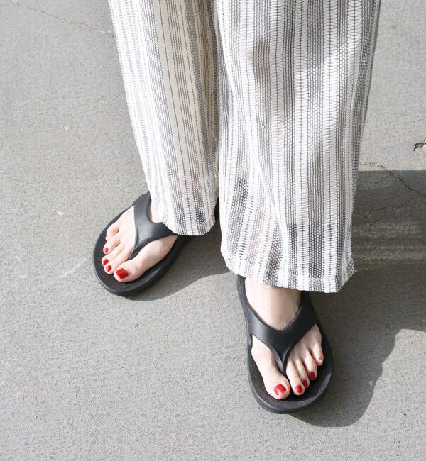 SHIPS any「OOFOS: OOoriginal ウーオリジナル トングサンダル」|サンダル|