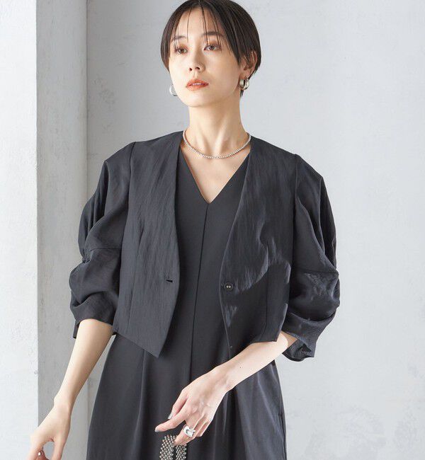 SHIPS for women「little black:〈手洗い可能〉ネジリ スリーブ シアー ショート 羽織（セレモニー対応可）」|ノーカラージャケット|