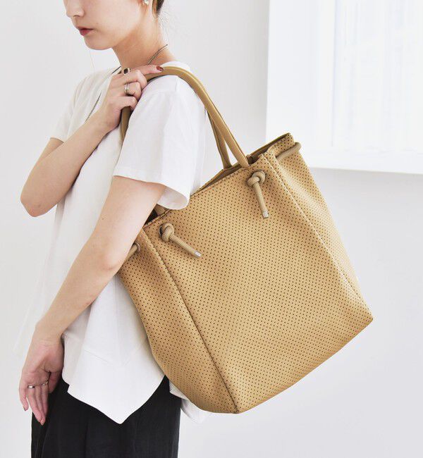 quaranciel「quaranciel: パンチング ロープ デザイン トート バッグ（A4対応）」|トートバッグ|