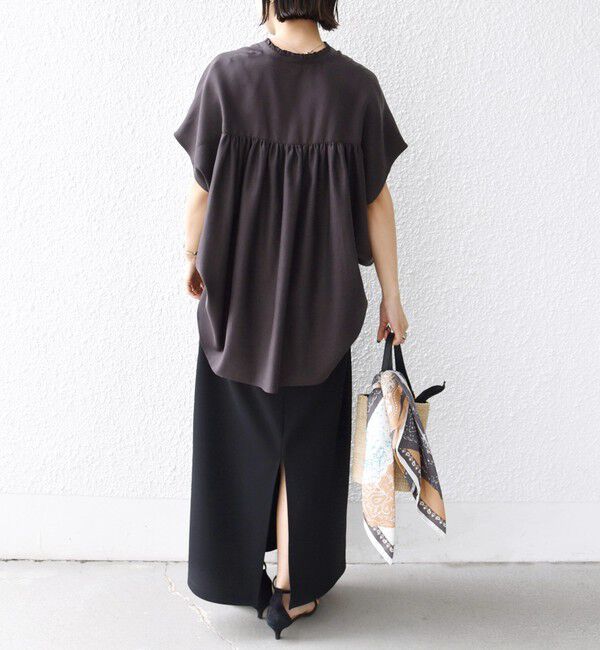 SHIPS for women「《予約》〈手洗い可能〉襟 フリル バック ギャザー ブラウス」|シャツ・ブラウス|