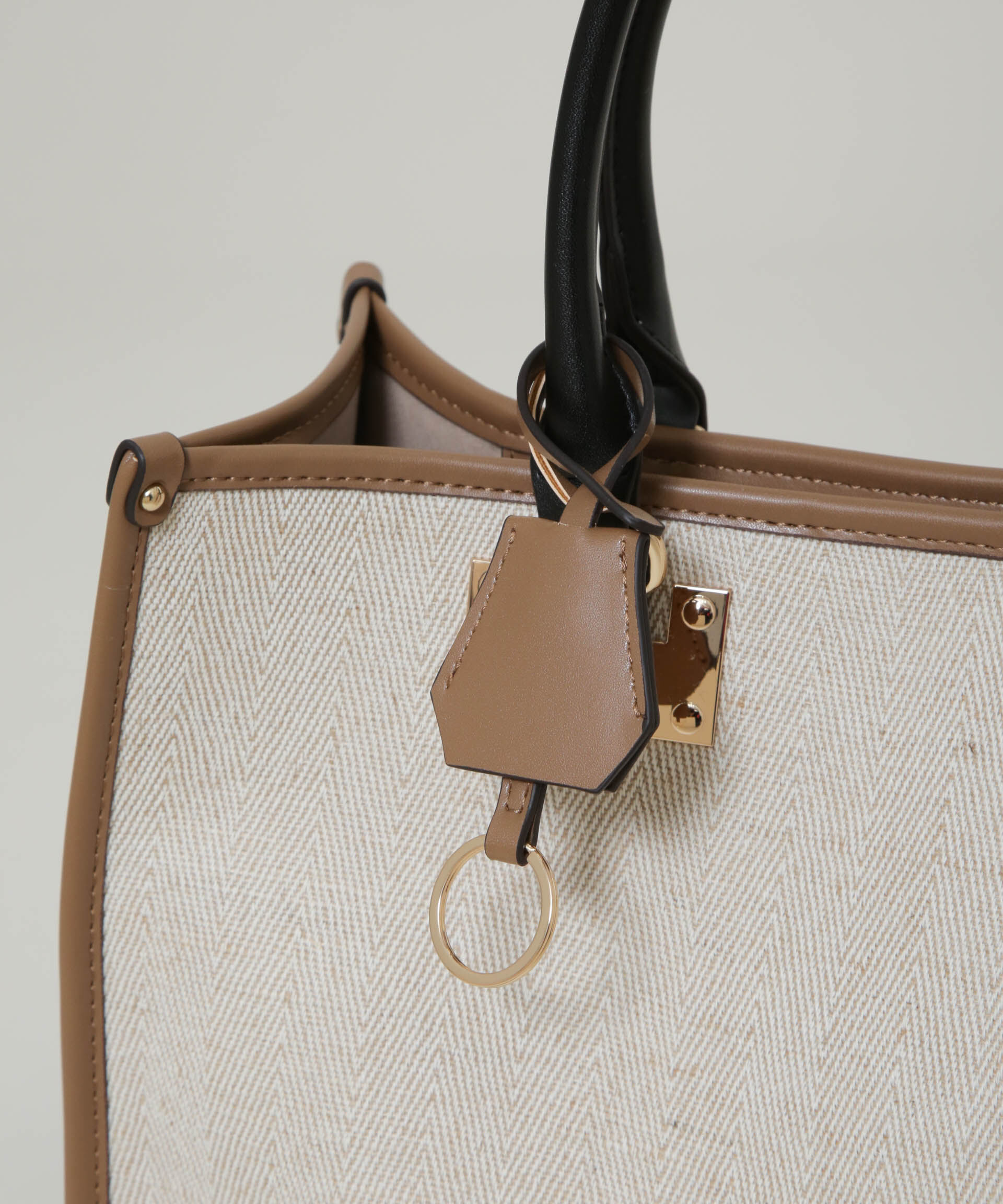 nano･universe「バイカラーキャンバスバッグ」|ショルダー・メッセンジャー|